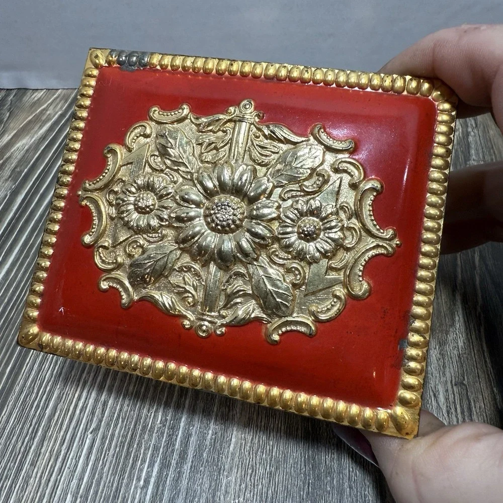 VTG Brass Trinket Box Red With Gold Tone Flowers With Red‎ Velvet Lining Ornate